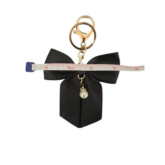 CHARMS KEY CHAIN FOR PURSE HANDBAG BOW PEARL GOLD HARDWARE BLACK - Picture 3 of 5